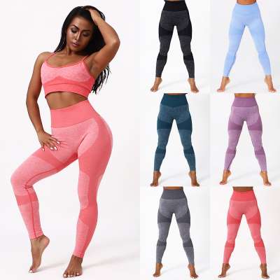 Women Sporting New Style Heart Pattern Splice Leggings Yoga Sets Bra and Yoga Pants